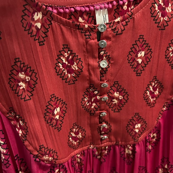 Anthropologie Pink Puff Sleeve Smocked Blouse M - Picture 5 of 6